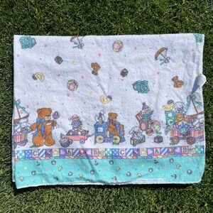Vintage 90s Riegel Daisy Kingdom McBaby Cotton Receiving Baby Blanket 27x34 GUC